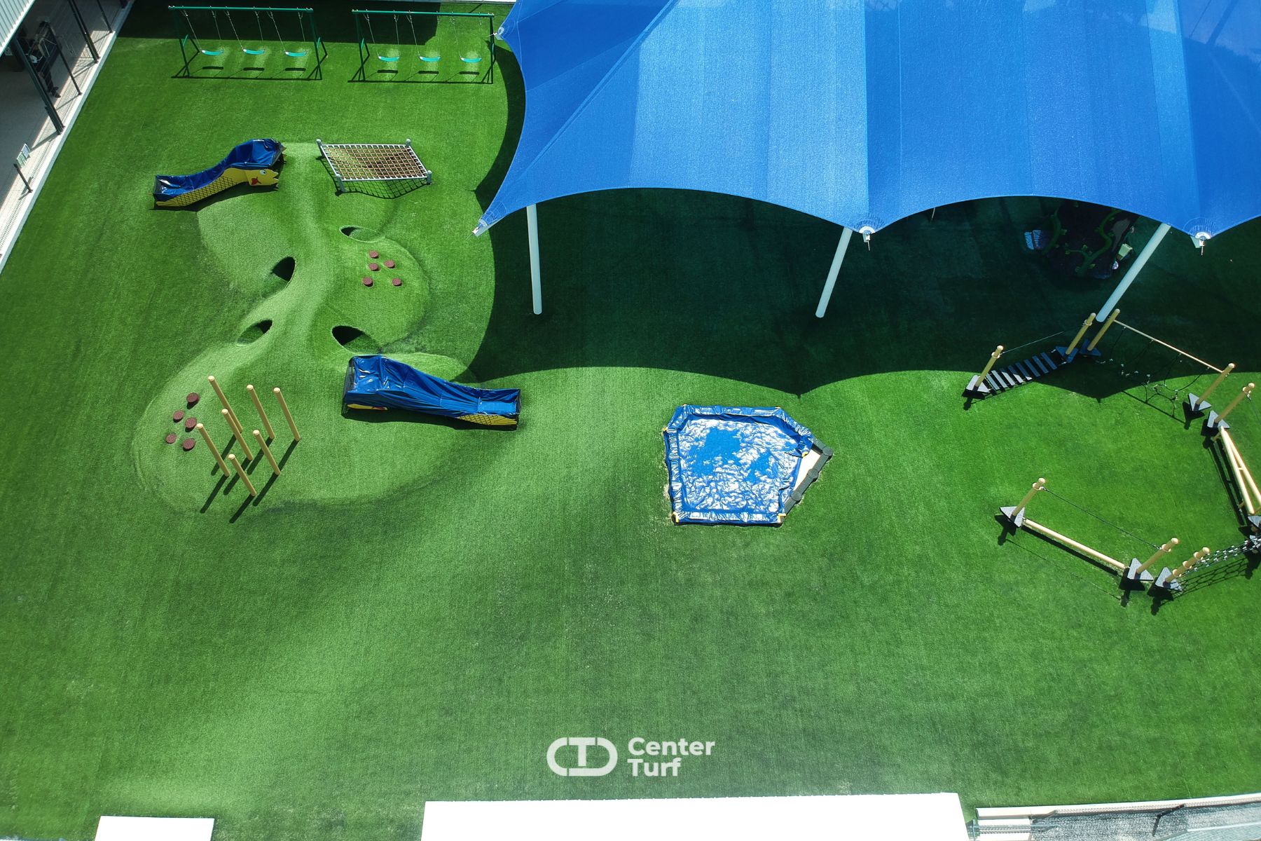 สนามเด็กเล่นหญ้าเทียม @HEADSTART INTERNATIONAL SCHOOL PHUKET