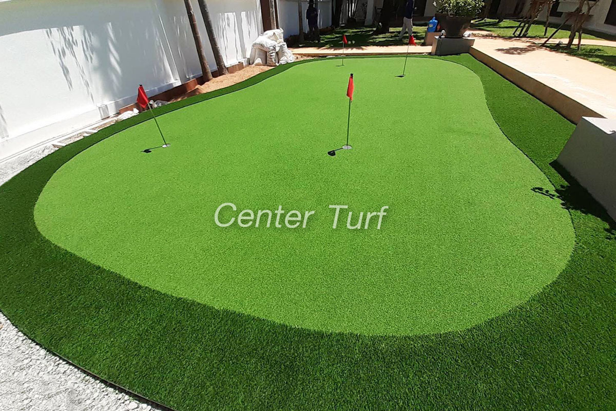 พัตติ้งกรีนหญ้าเทียม @Orchid garden pool villas Phuket