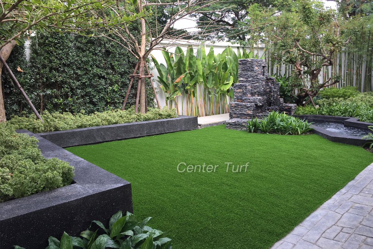 จัดสวนด้วยหญ้าเทียม @MALADA MAZ