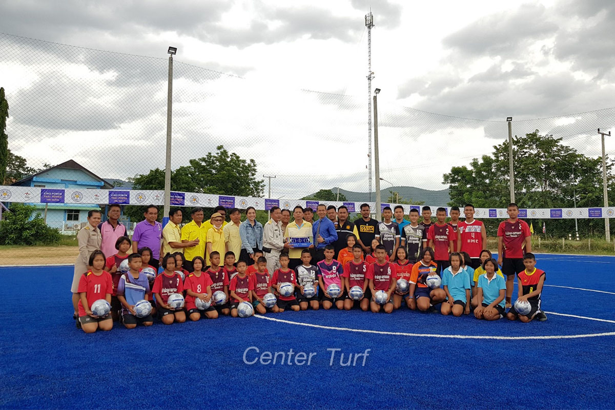 สนามฟุตบอลหญ้าเทียมโรงเรียนบ้านโคกหม้อ จ.อุทัยธานี