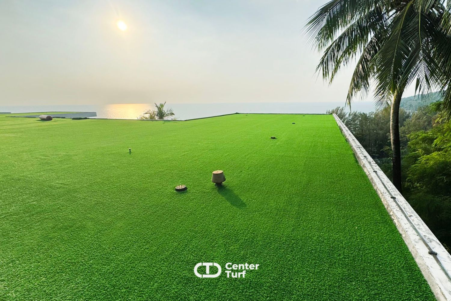 ด้วย “สวนหญ้าเทียม” ดูแลง่าย แต่สวยได้ทุกวัน  ยกระดับทุกพื้นที่ สู่มุมพักผ่อนสุดพรีเมียมของคุณ