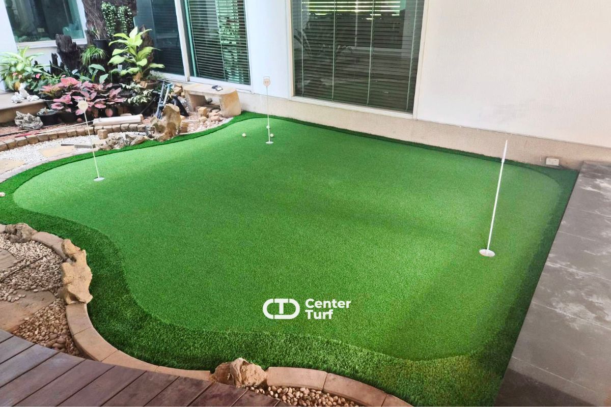 ยกพัตติ้งกรีนหญ้าเทียมมาไว้ที่บ้าน  คือคำตอบของไลฟ์สไตล์นักกอล์ฟตัวจริง 